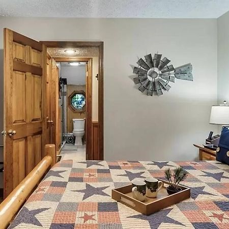 鸽子谷Beary Peaceful Smokies Retreat: Hot-Tub & Pools别墅 外观 照片