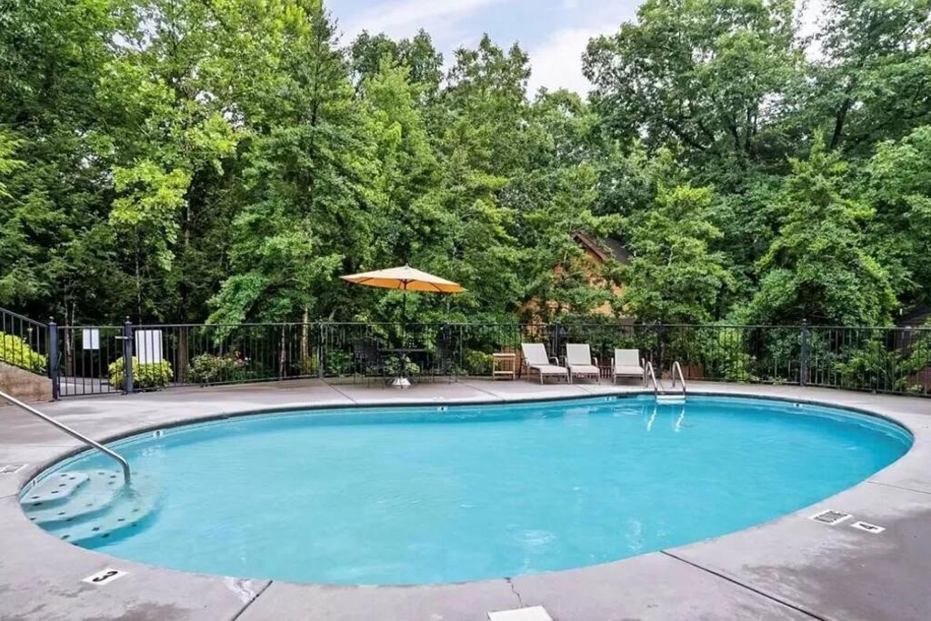 鸽子谷Beary Peaceful Smokies Retreat: Hot-Tub & Pools别墅 外观 照片