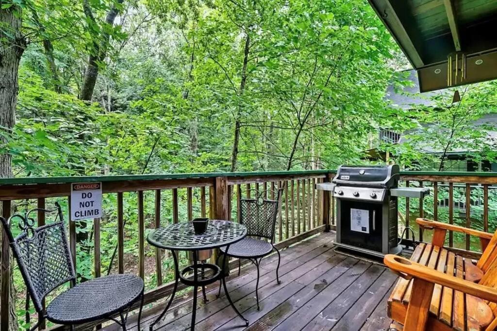 鸽子谷Beary Peaceful Smokies Retreat: Hot-Tub & Pools别墅 外观 照片